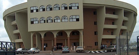 Ladoke Akintola University of Technology (LAUTECH) Intra-University ...